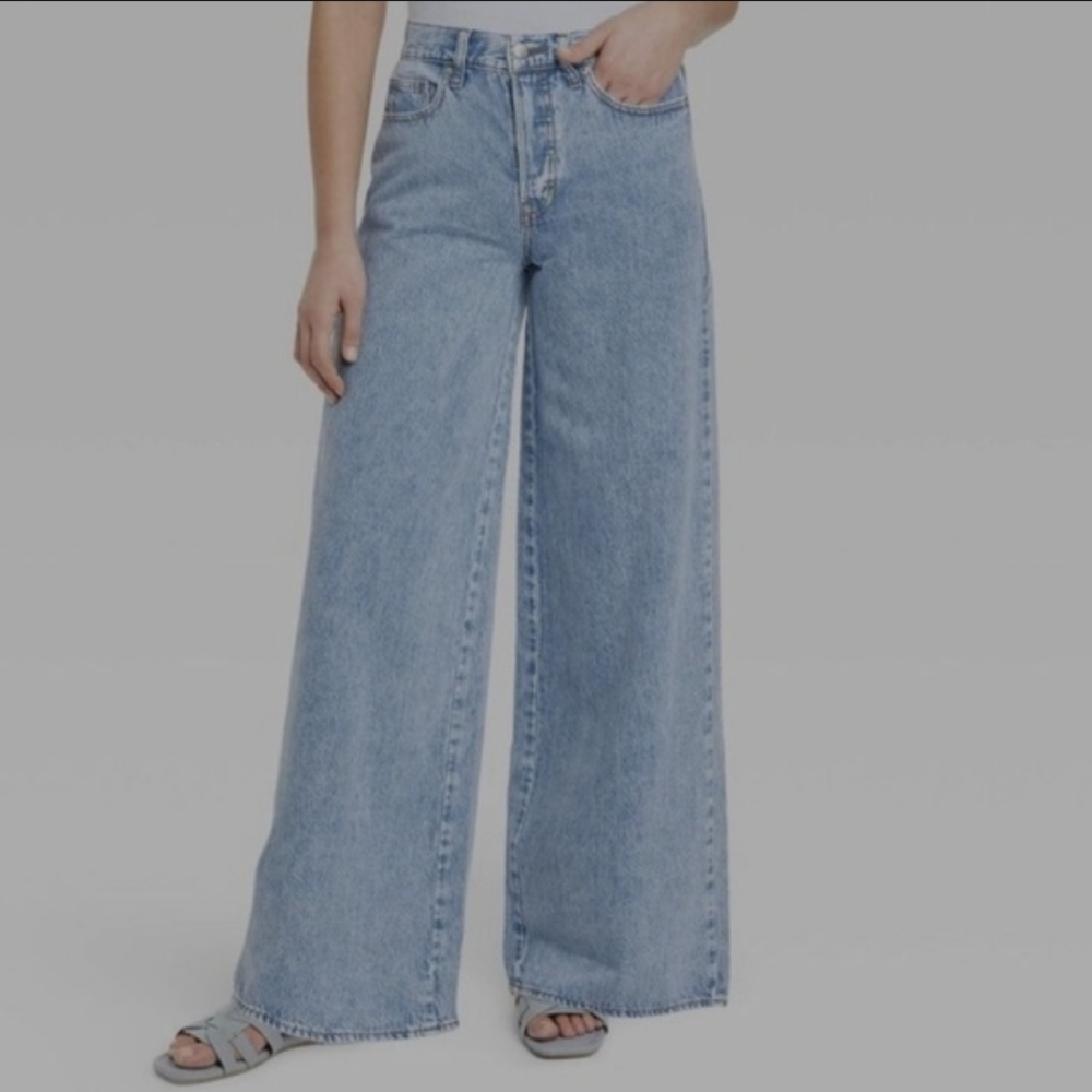 Universal Thread Light Blue Flare Jeans